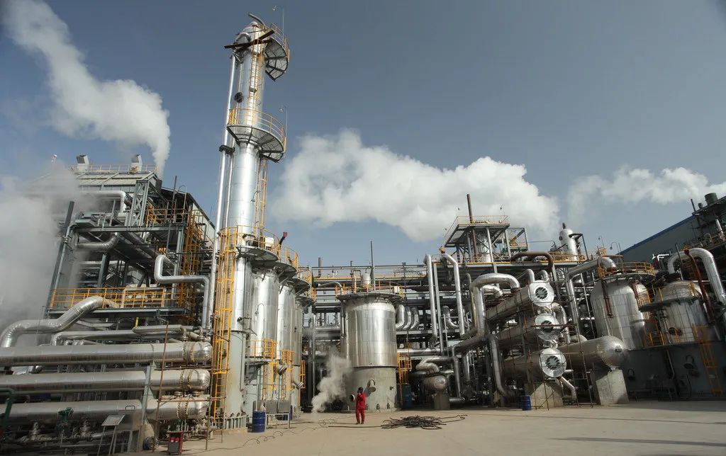 建筑、煉焦、制藥...不同行業(yè)排放的VOCs有哪些?.jpg 建筑、煉焦、制藥...不同行業(yè)排放的VOCs有哪些?.jpg