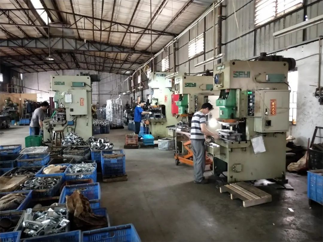 五金加工廠有機廢氣異味控制,Dejing的凈?除臭劑如何做到?