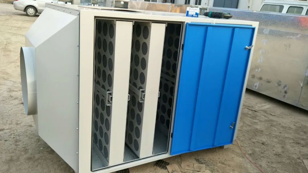 家具廠&五金噴漆廠&汽車廠噴漆車間的VOC廢氣治理怎么做?.jpg 家具廠&五金噴漆廠&汽車廠噴漆車間的VOC廢氣治理怎么做?.jpg